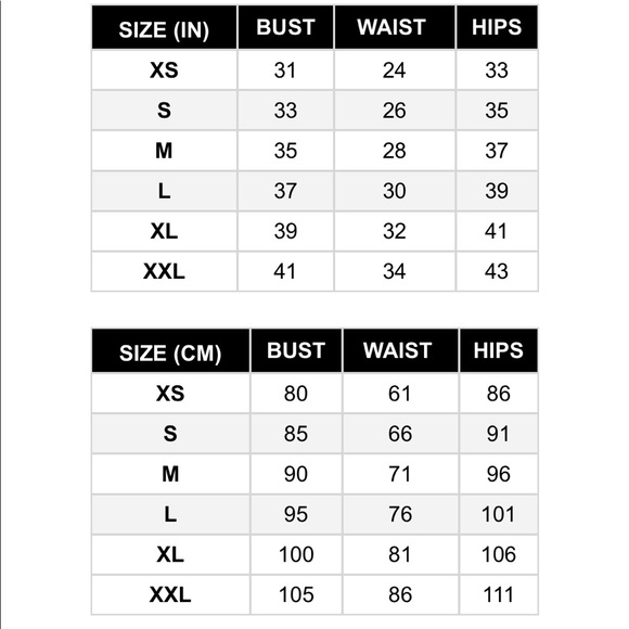 NWT Selfie Leslie Navy/Mauve Floral Romper - Picture 4 of 4